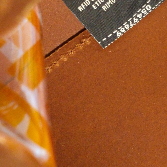 SOLD Fendi Mon Tressor Small Orange Bucket Bag - Picture 3 of 7